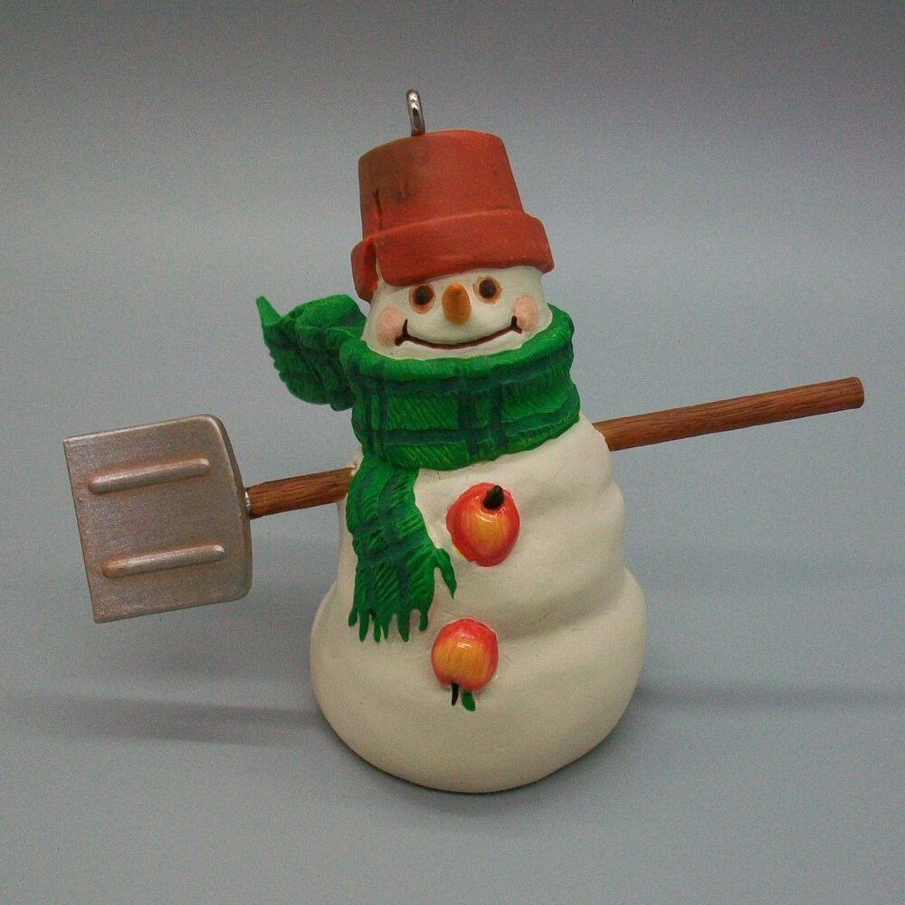 Hallmark Keepsake Ornament 2000 Max the Snowman Mitford Snowmen Series